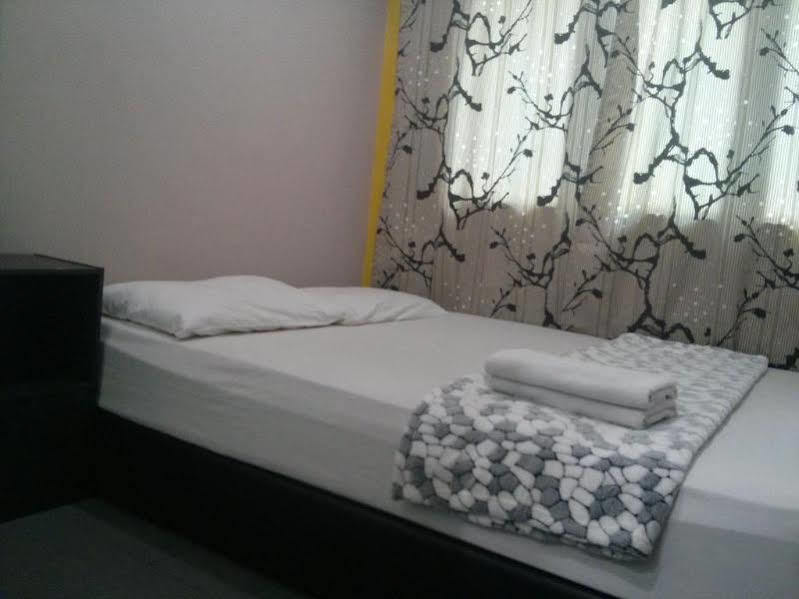 Oyo 43927 Sassana Hotel Kuala Lumpur Luaran gambar