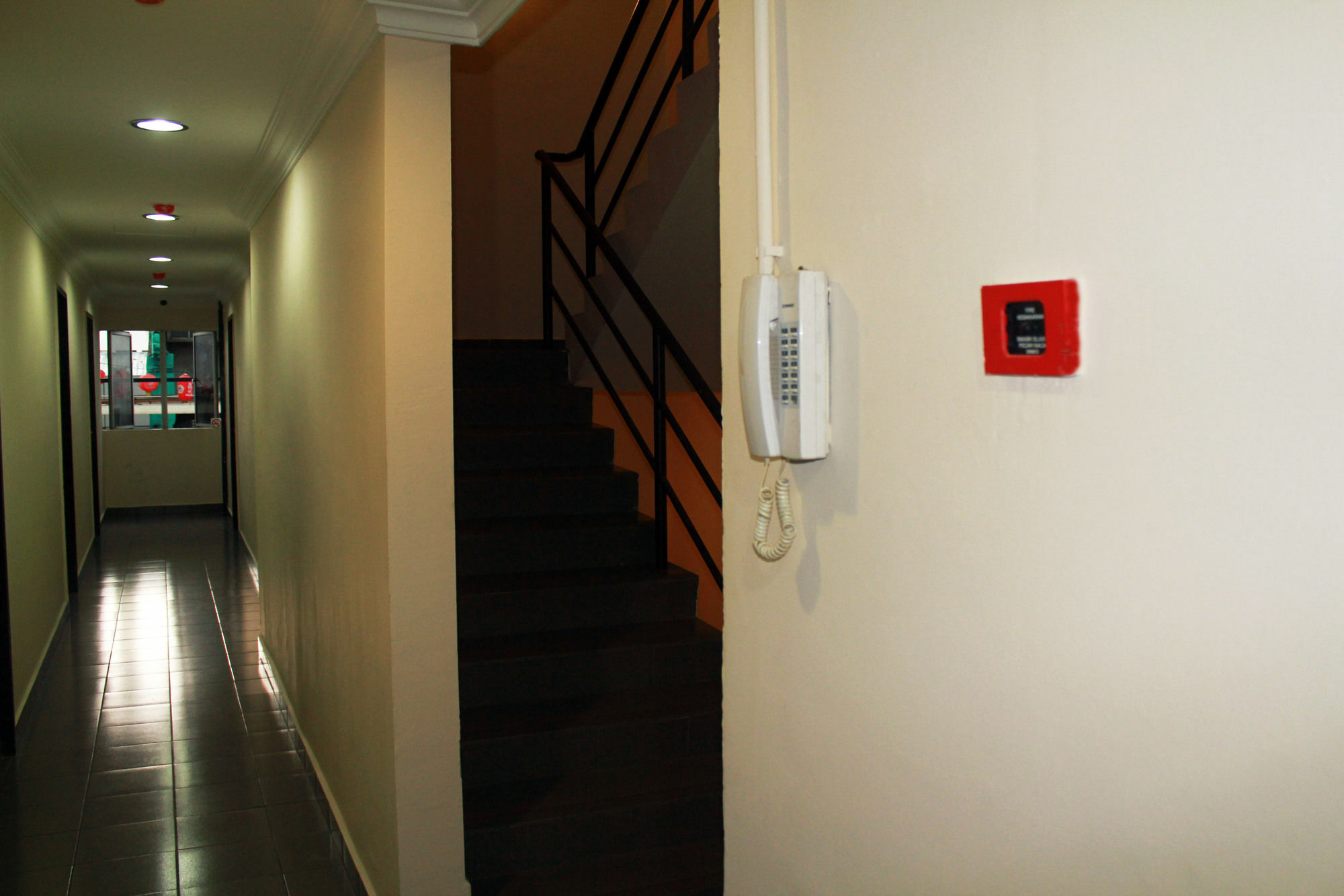 Oyo 43927 Sassana Hotel Kuala Lumpur Luaran gambar